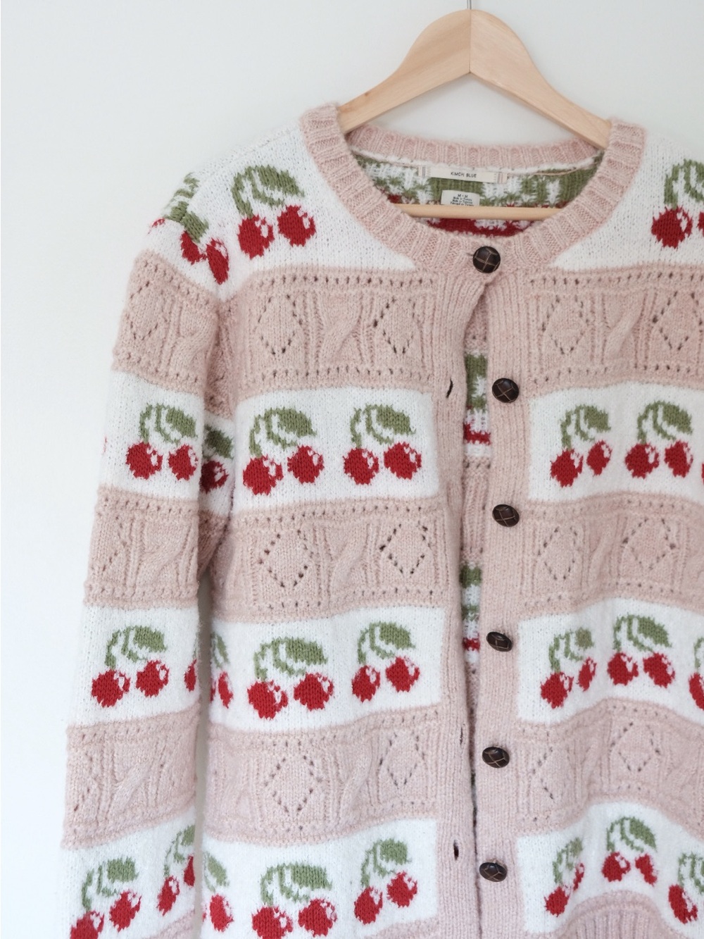 Urban outfitters kimchi blue Women’s Pink Cherry Pattern Cardigan Sweater size m - Picture 3 of 9